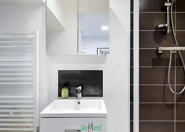 Charminng & Cosy T2 For Two In 13th Appartement
